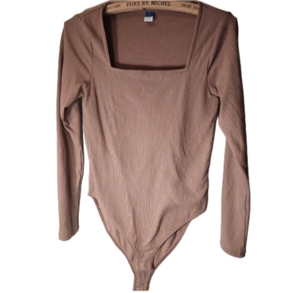 Ribbed Long Sleeve Bodysuit - Brown